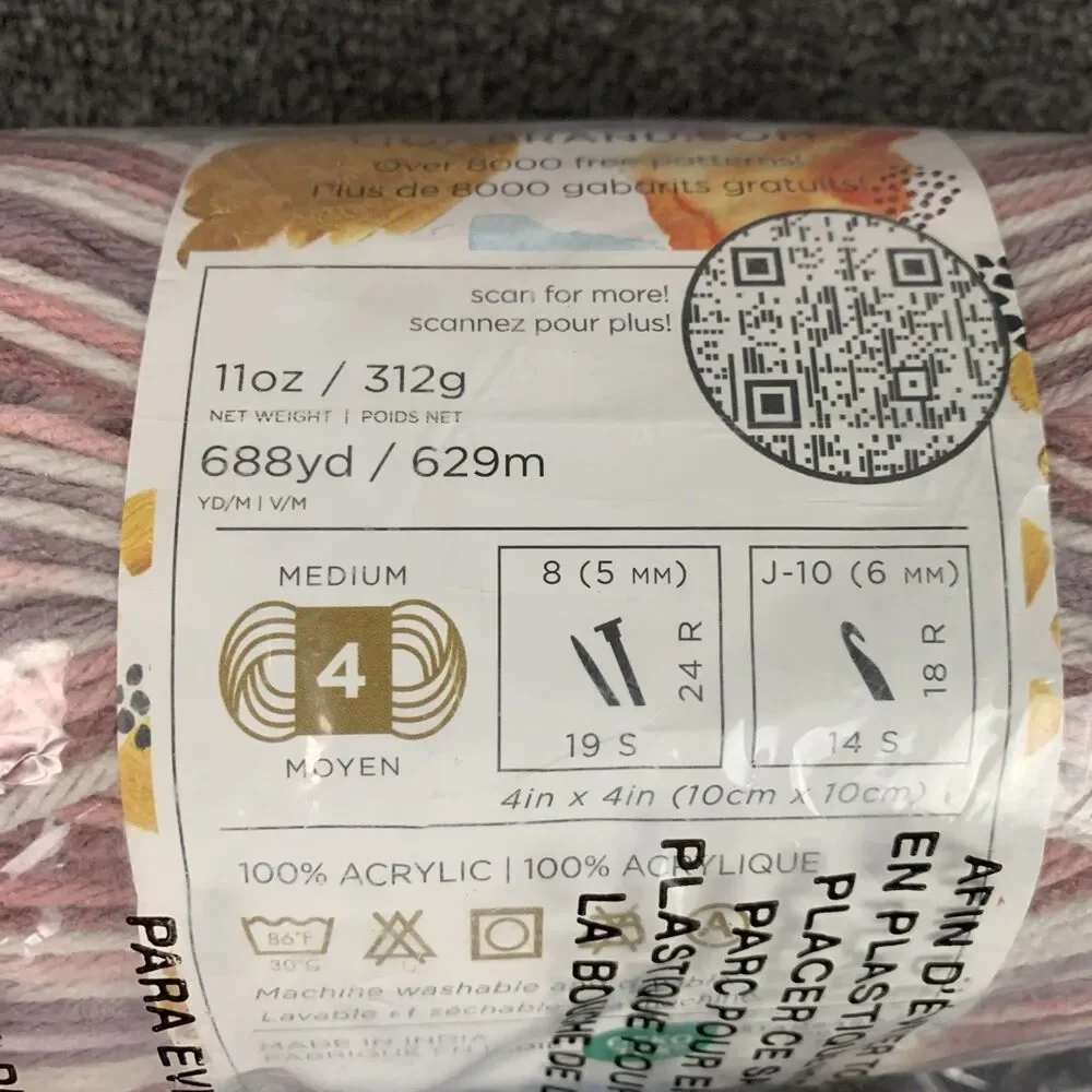 Lot Of 2 Lion Brand Bundle Of Love Yarn-Potpourri Worsted 11oz 688yds Ea - Picture 3 of 5